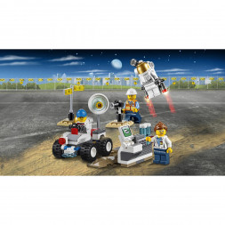 Конструктор LEGO City Space Port 60077 Набор для начинающих "Космос"