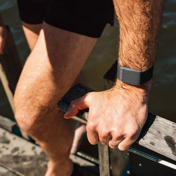 Ремешок для фитнес - браслета Whoop 4.0 HydroKnit Band (Storm Grey) в Липецке