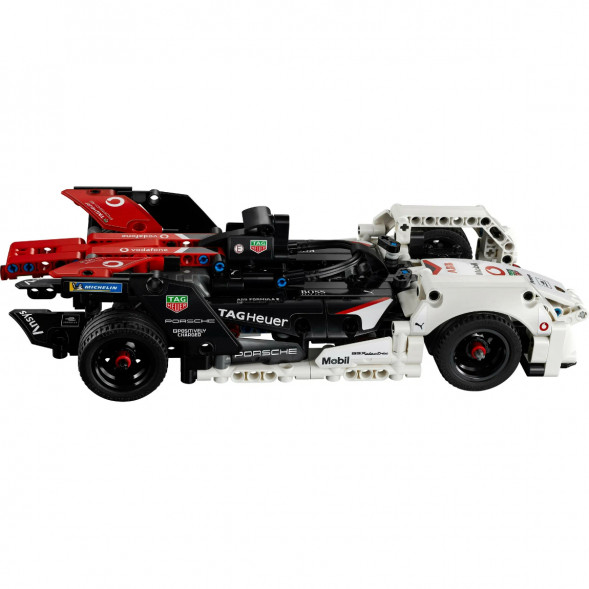 Конструктор LEGO Technic 42137 Formula E Porsche 99X Electric в Липецке