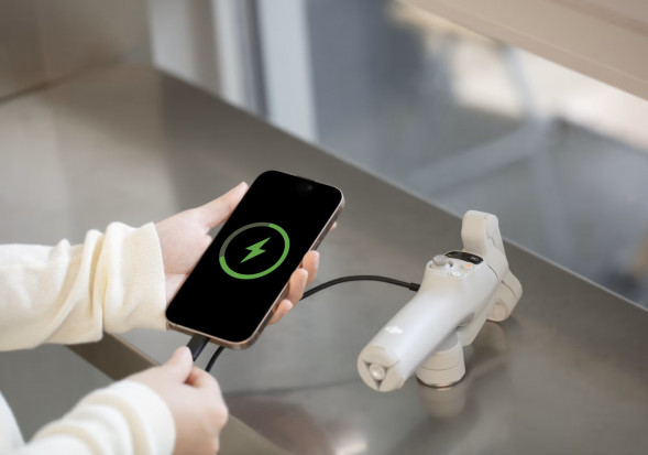 Электрический стабилизатор для смартфона DJI Osmo Mobile 7 в Липецке