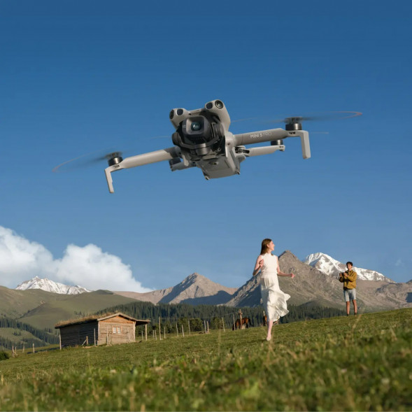 Квадрокоптер DJI Mini 5 Pro Fly More Combo (DJI RC-N3) в Липецке