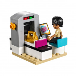 Конструктор LEGO Friends 41100 Частный самолет