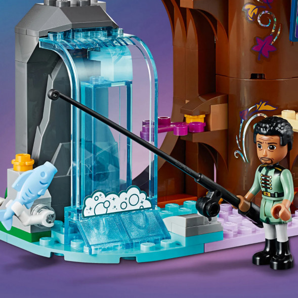 Конструктор LEGO Disney Frozen 41164 Заколдованный домик на дереве в Липецке